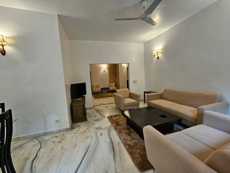 Bedroom, boutique-residential-apartments-c-253 3 Bedroom 2200 Sq.Ft. Builder Floor In Defence Colony Delhi 9356270