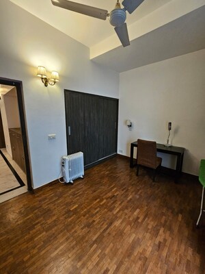 Bedroom in 3 BHK Builder Floor at Boutique Residential Apartments C-253, Defence Colony – for Rent