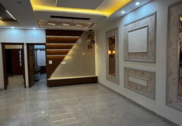 Room in 3 BHK Apartment at Sikka Kaamna Greens, Sector 143a Noida – for Sale