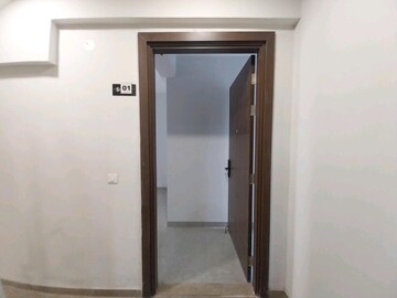  3 BHK Apartment at Signature Global City 92, Sector 92 – for Sale