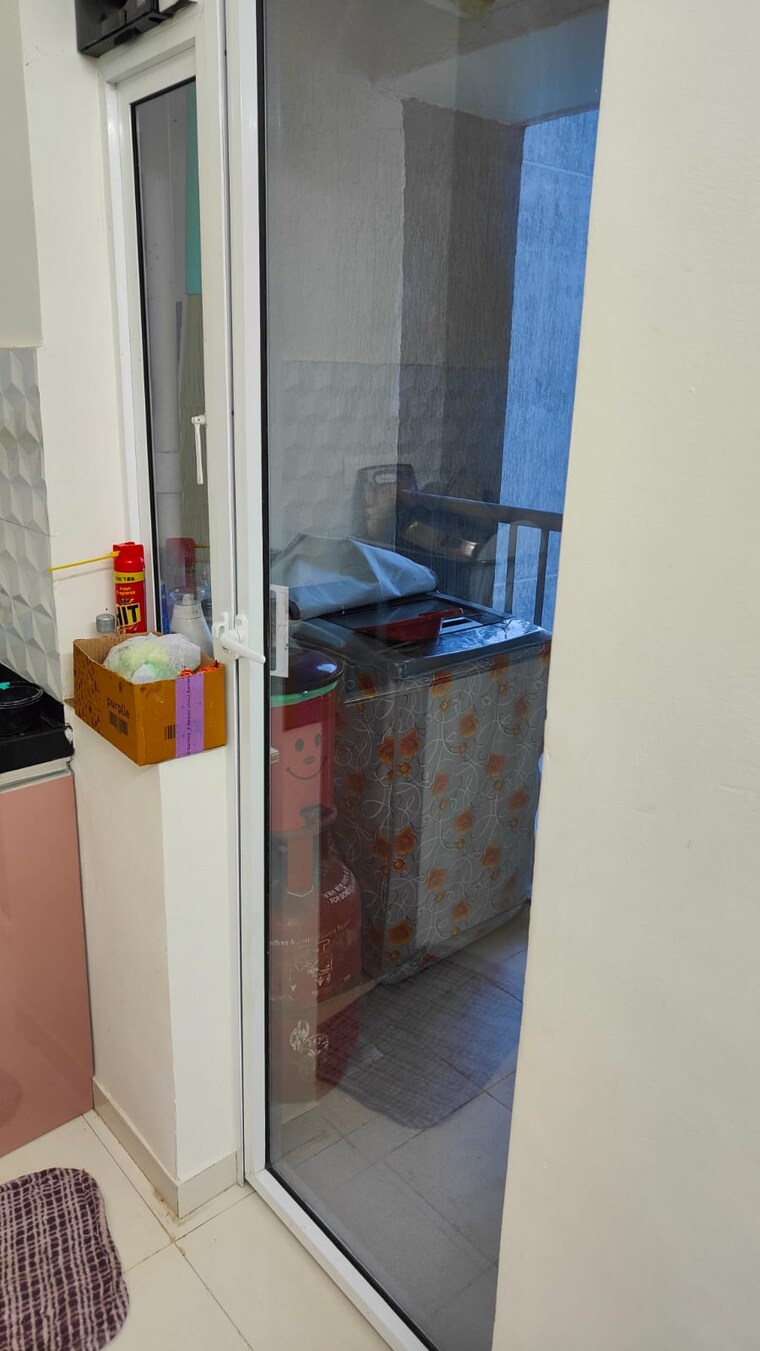 Bathroom, sangani-shrushti-enclave 2 Bedroom 1050 Sq.Ft. Apartment In Baner Pune 9356287