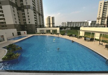 Swimming Pool in 3 BHK Apartment at Vatika Gurgaon 21, Sector 83 – for Sale