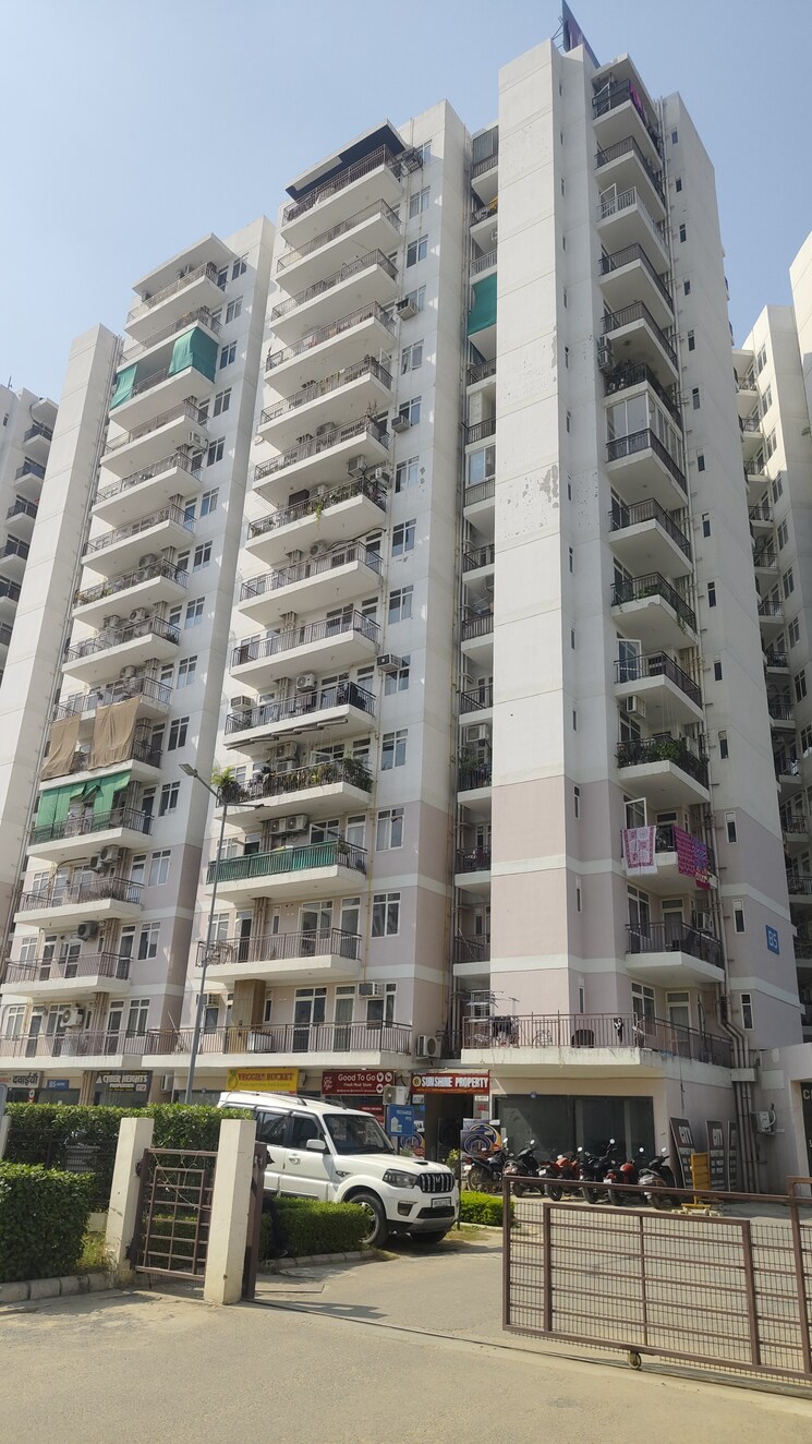 Exterior View, suncity-avenue-76 2 Bedroom 682 Sq.Ft. Apartment In Sector 76 Gurgaon 9356314