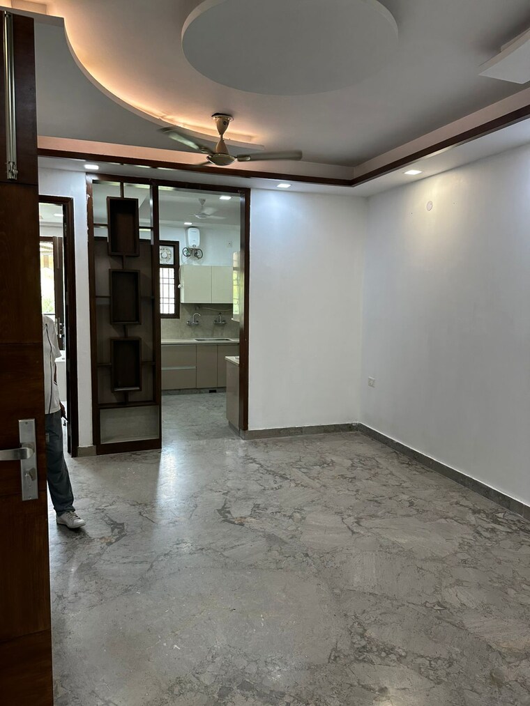Room, triveni-apartments-cghs 3 Bedroom 1500 Sq.Ft. Apartment In Paschim Vihar Delhi 9356311