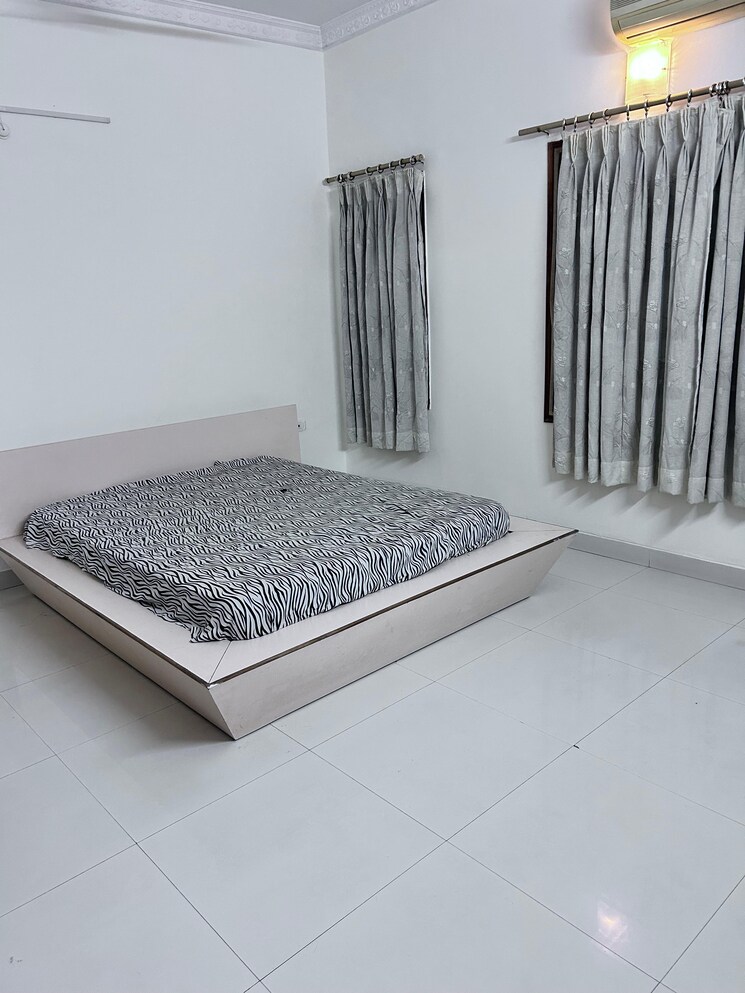 Bedroom, lahari-jublee-hills 3 Bedroom 2860 Sq.Ft. Apartment In Jubilee Hills Hyderabad 9356313