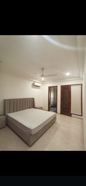 Bedroom in 3 BHK Builder Floor at Pamposh Enclave – for Rent
