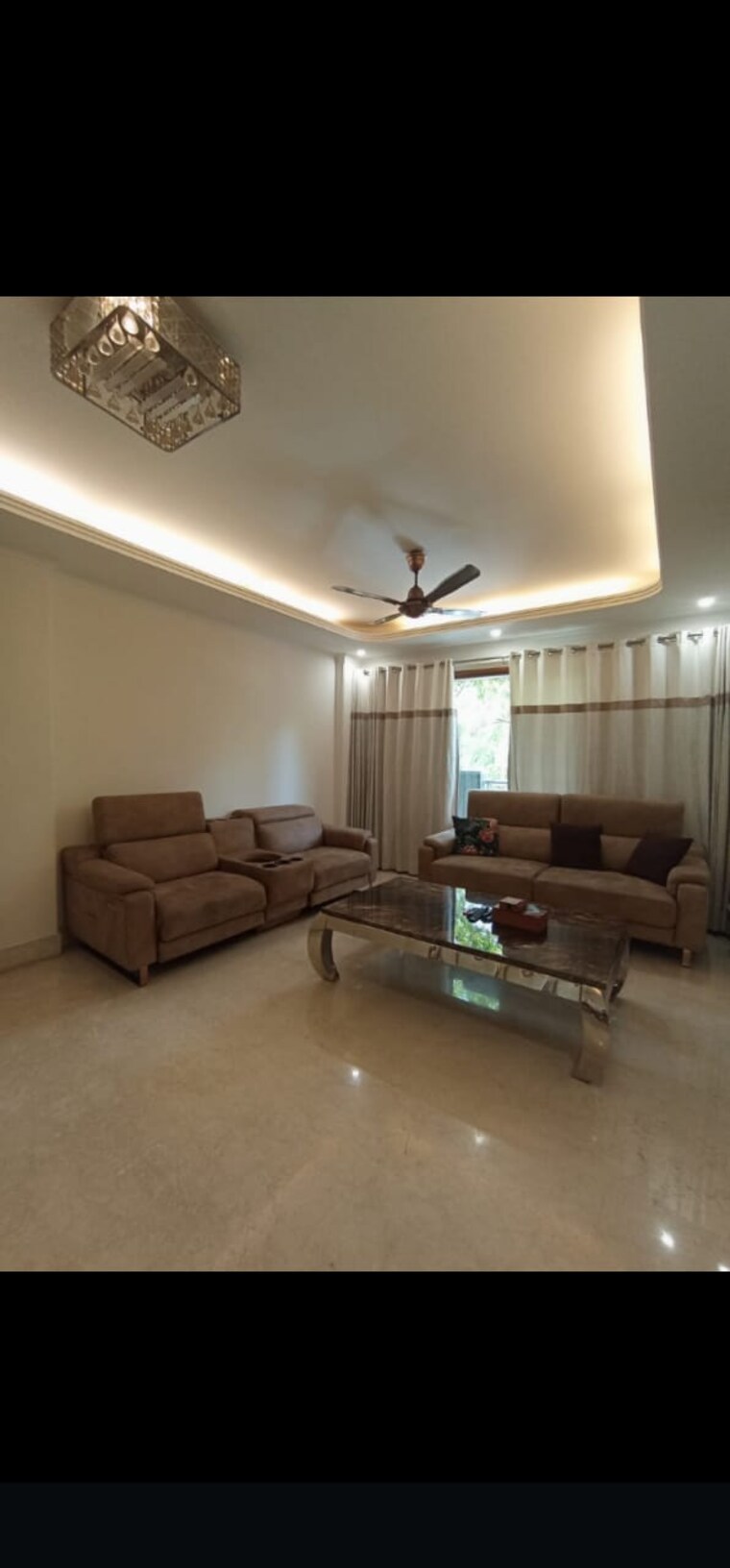 Living Room, pamposh enclave 3 Bedroom 265 Sq.Yd. Builder Floor In Pamposh Enclave Delhi 9356312