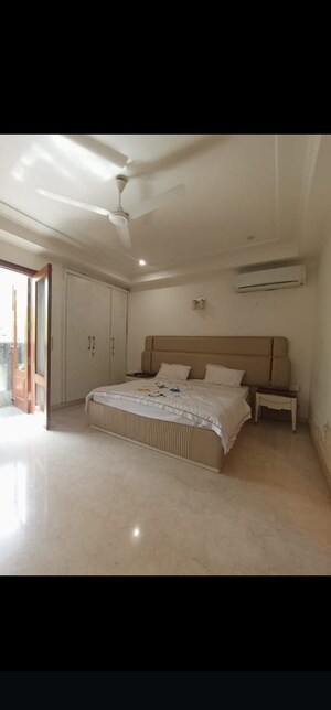 Bedroom in 3 BHK Builder Floor at Pamposh Enclave – for Rent