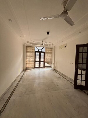 3 BHK Builder Floor For Rent in Greater Kailash ii