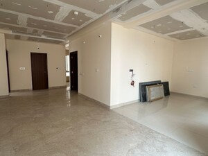 Room in 4 BHK Apartment at Ten Madhapur, Madhapur – for Rent
