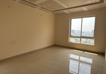 Room in 4 BHK Apartment at Ten Madhapur, Madhapur – for Rent