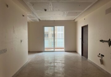 Room in 4 BHK Apartment at Ten Madhapur, Madhapur – for Rent