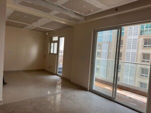 Room in 4 BHK Apartment at Ten Madhapur, Madhapur – for Rent