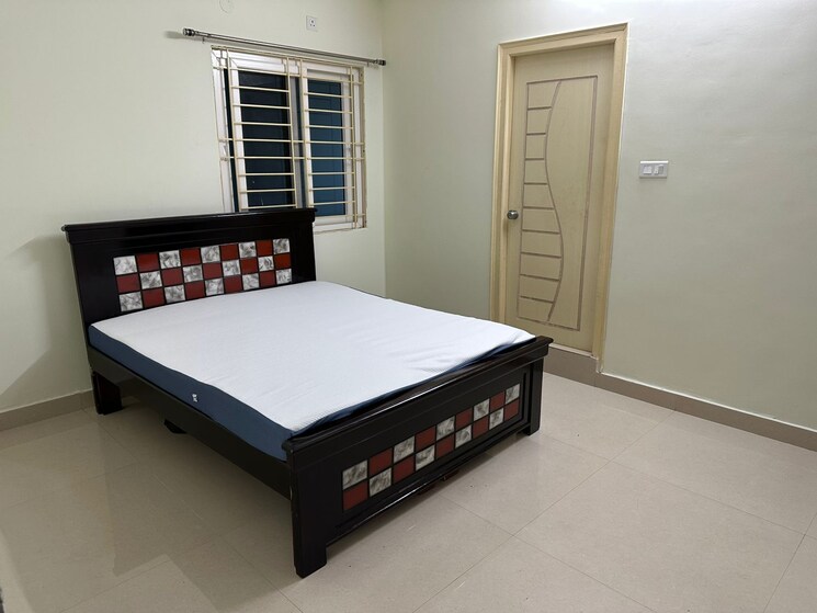 Bedroom, pavani-laxmi-nivas 1 RK 400 Sq.Ft. Apartment In Madhapur Hyderabad 9356323