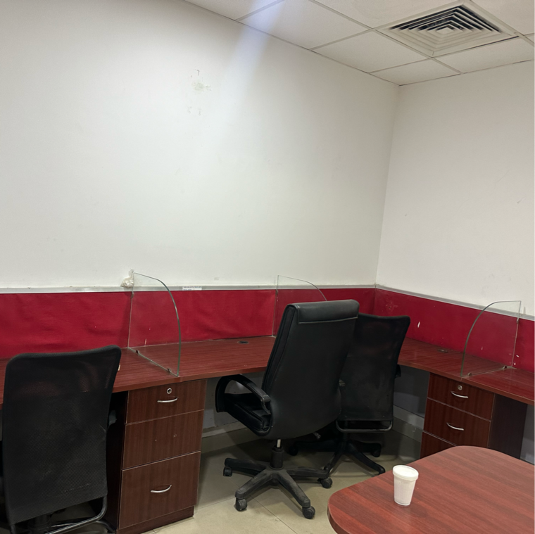 Team Area, ild-trade-centre Commercial Office Space 700 Sq.Ft. In Tikri Gurgaon 9356327