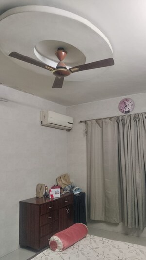 Bedroom in 4 BHK Apartment at Shah & Chheda Mahavir Ornate, Kopar Khairane – for Sale