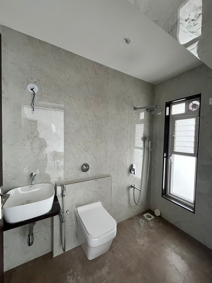 Bathroom, vipul-tatvam-villas 4 Bedroom 360 Sq.Yd. Villa In Sector 48 Gurgaon 9356365