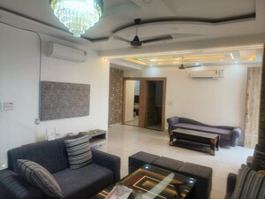 Living Room in 4 BHK Builder Floor at Patiala Road – for Rent