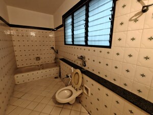 Master Bedroom in 3 BHK Apartment at Raheja Terraces, Halasuru – for Rent