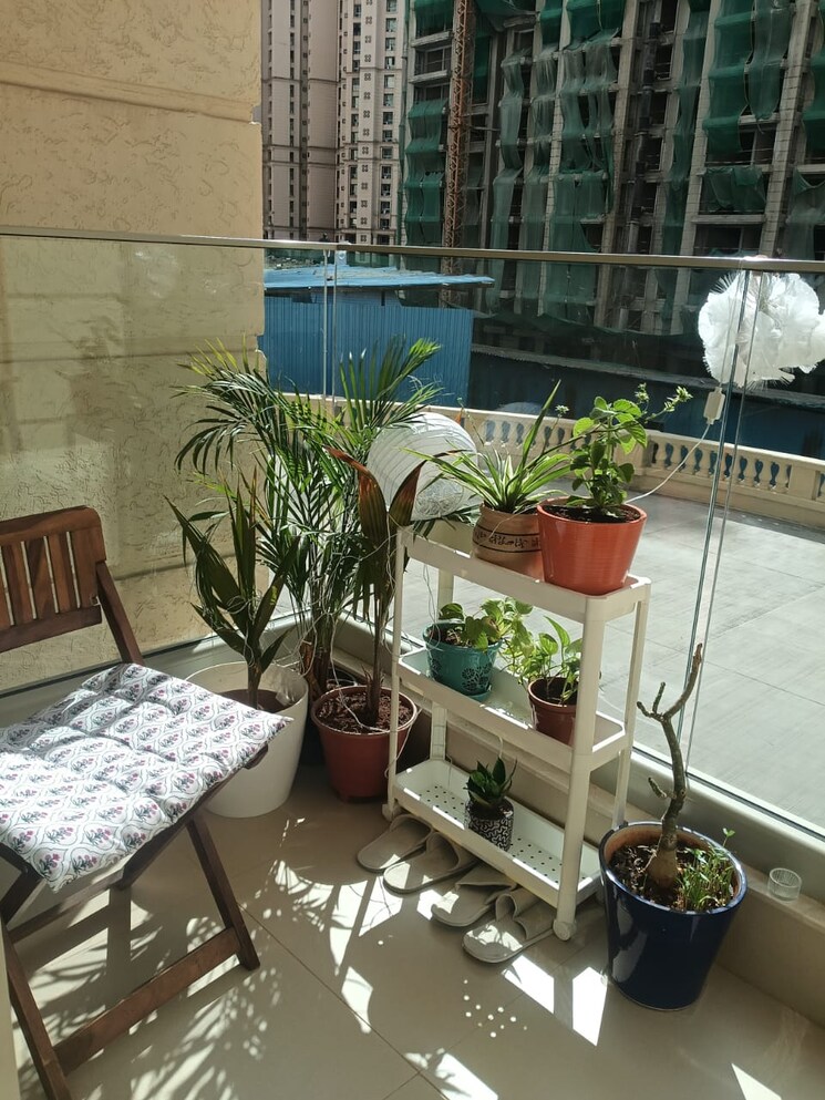 Team Area, hiranandani-highland 2 Bedroom 620 Sq.Ft. Apartment In Powai Mumbai 9356420