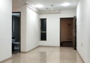 2 BHK Apartment For Rent in Kalpataru Paramount, Kapur Bawdi