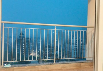 Balcony in 2 BHK Apartment at Kalpataru Paramount, Kapur Bawdi – for Rent