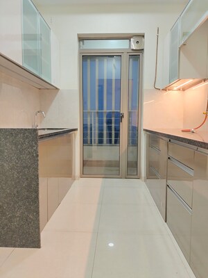 Kitchen in 2 BHK Apartment at Kalpataru Paramount, Kapur Bawdi – for Rent