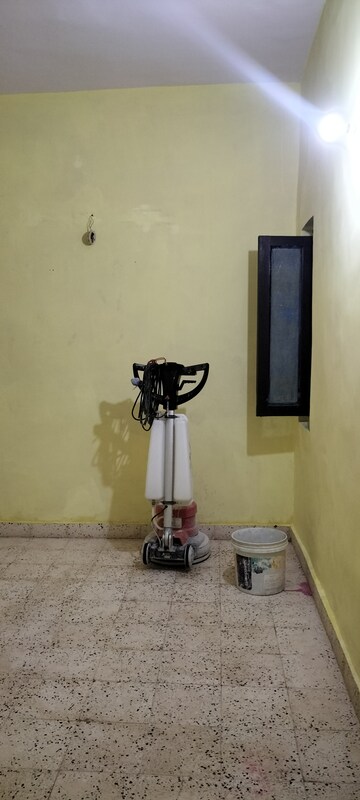 Gym in 1 BHK Builder Floor at Pi I And Ii Greater Noida – for Rent
