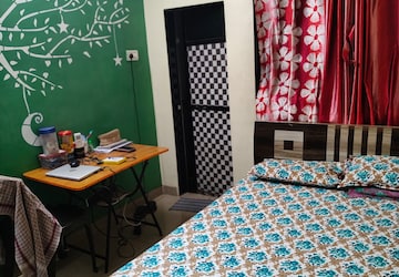 Master Bedroom in 2 BHK Builder Floor at Sujal Shankar Heights, Kalyan East – for Sale