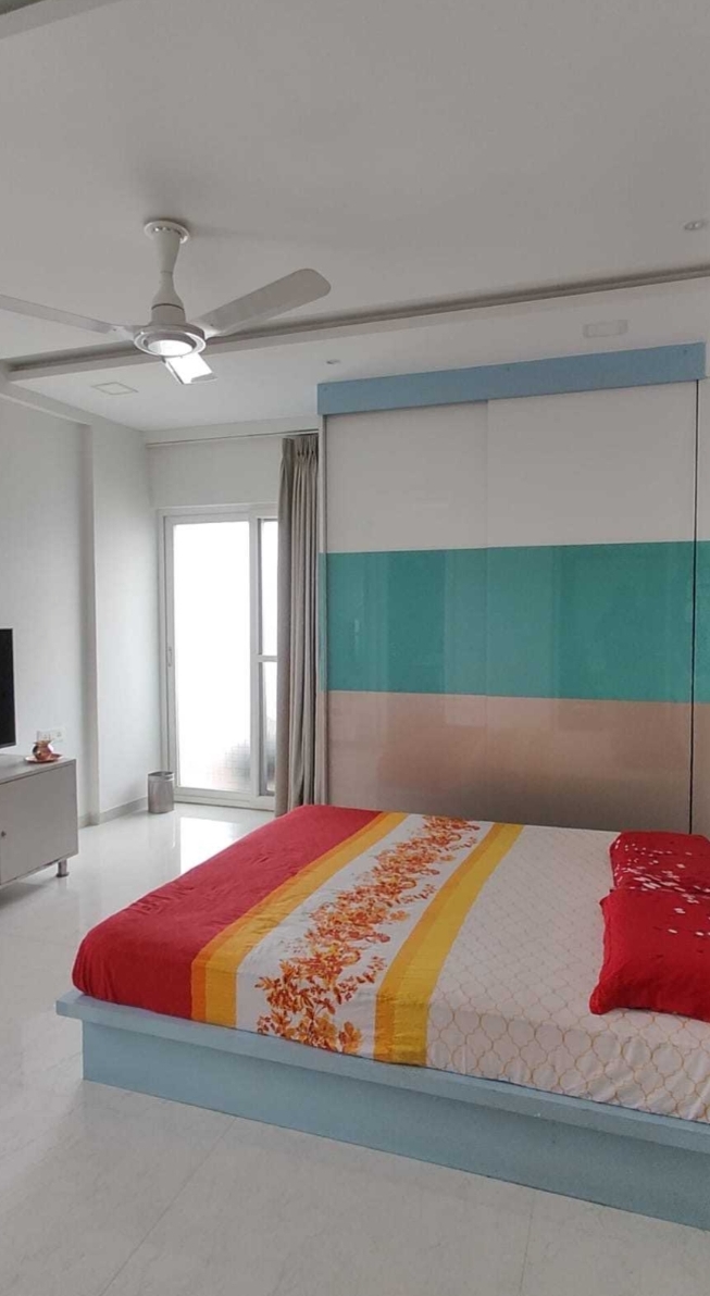 3 BHK + Pooja Room Apartment For Sale in Crown Whistling Woods
