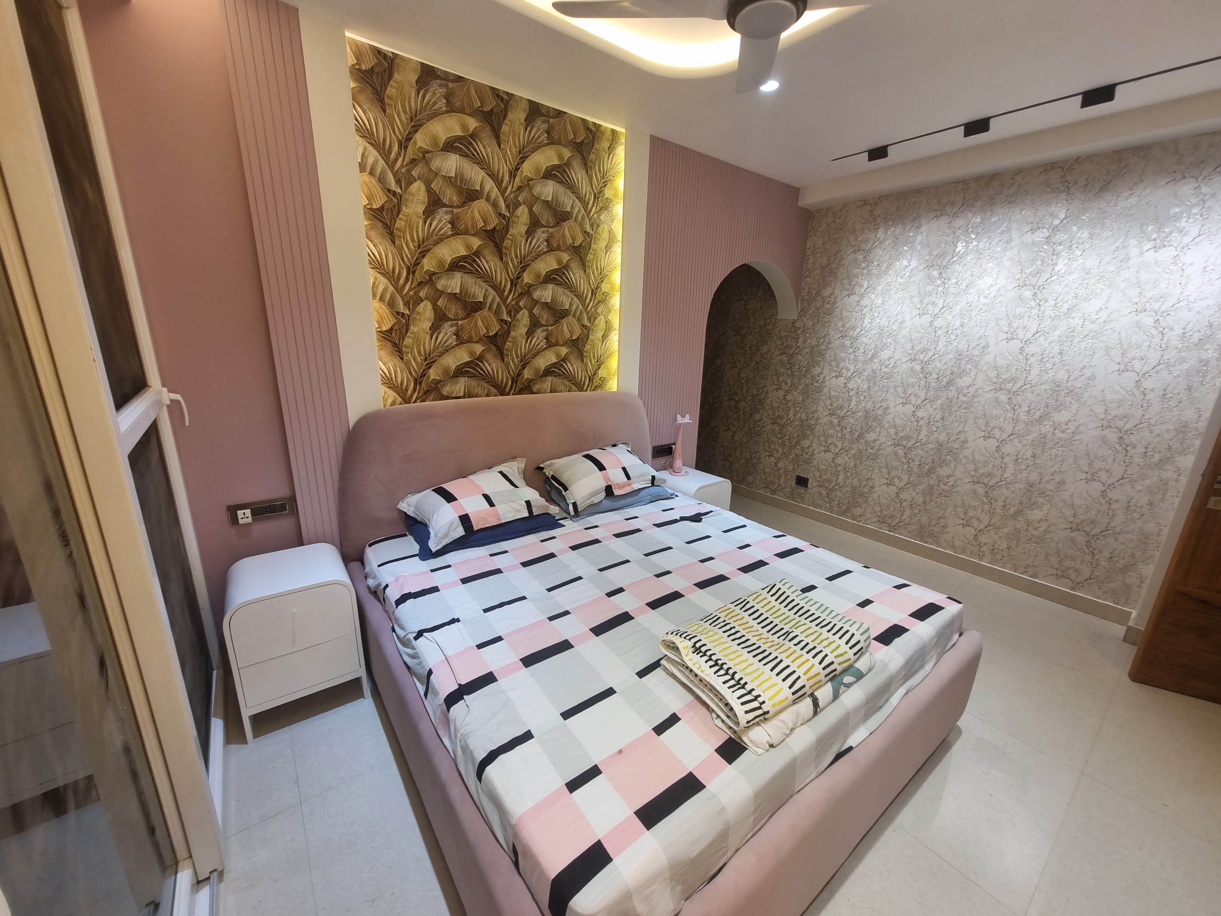 3.5 BHK Apartment For Rent in Maya Green Lotus Saksham