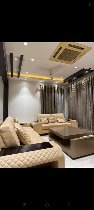 Living Room in 3.5 BHK Villa at RWA Apartments Sector 51, Sector 51 – for Rent