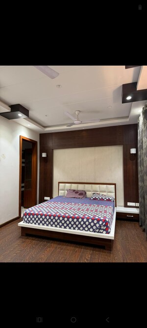 Bedroom in 3.5 BHK Villa at RWA Apartments Sector 51, Sector 51 – for Rent
