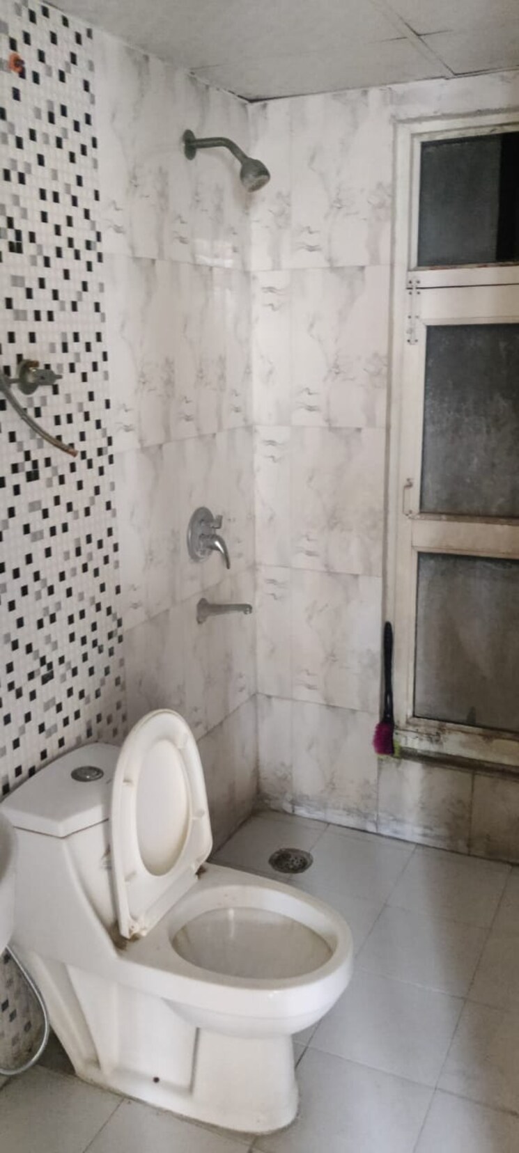 Bathroom, jm-florence 2 Bedroom 1197 Sq.Ft. Apartment In Tech Zone 4 Greater Noida Greater Noida 9356506