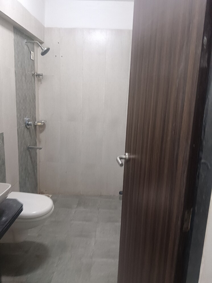 Bathroom, mutha-sai-nirvana 2 Bedroom 1085 Sq.Ft. Apartment In Shahad Thane 9356514
