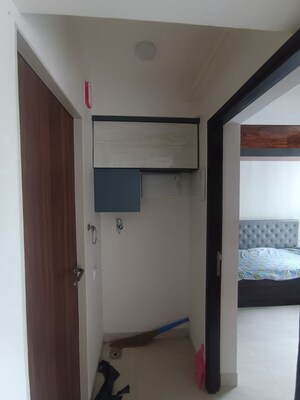 Room in 1 BHK Apartment at Lodha Crown Quality Homes, Majiwada – for Rent