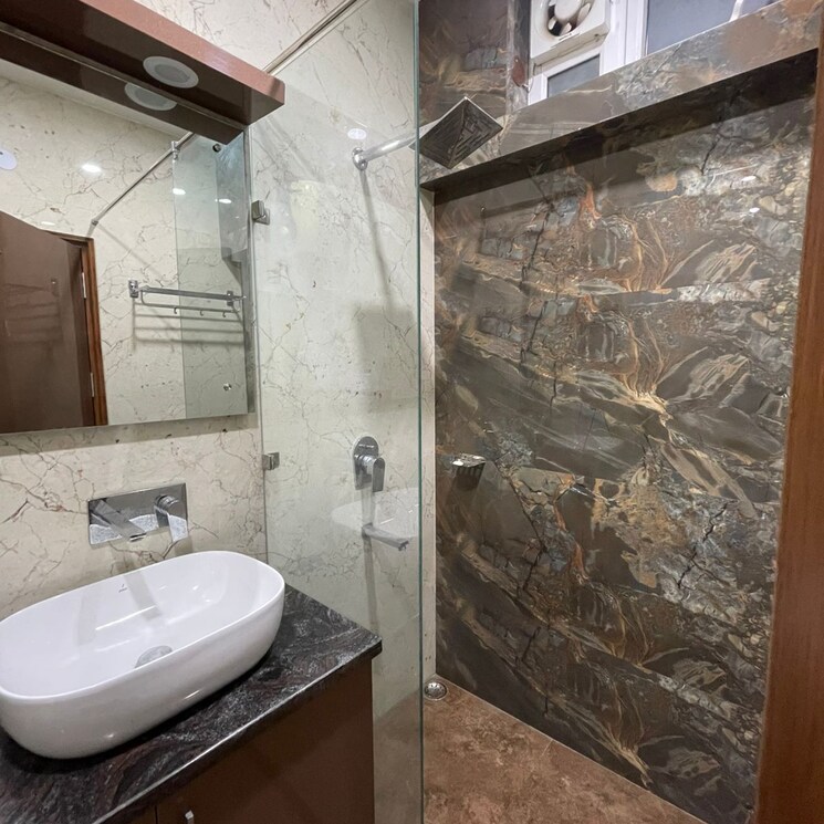 Bathroom, vasant kunj 1 Bedroom 548 Sq.Ft. Apartment In Vasant Kunj Delhi 9356584