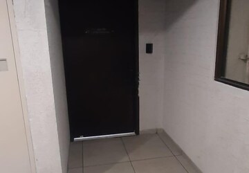 Room in 3 BHK Apartment at Rahul Aston, Hinjewadi – for Rent