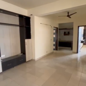 Room in 3.5 BHK Apartment at Emenox Brave Hearts, Raj Nagar Extension – for Sale