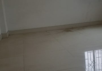 Room in 3 BHK Apartment at Kristi Villa, Chinar Park – for Rent