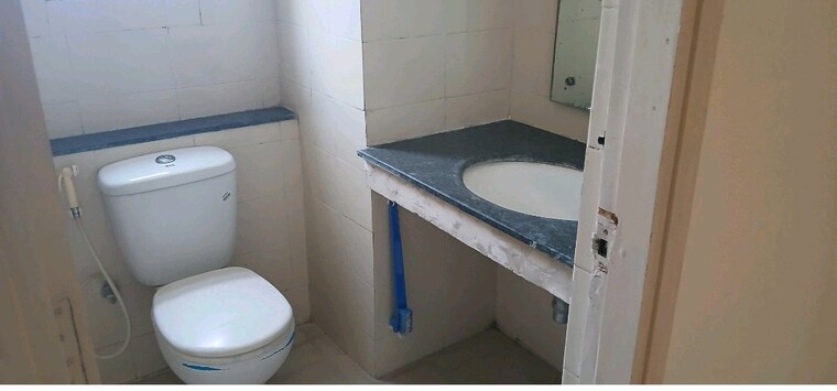 Bathroom, dlf-new-town-heights-i 4 Bedroom 2364 Sq.Ft. Apartment In Sector 90 Gurgaon 9356710