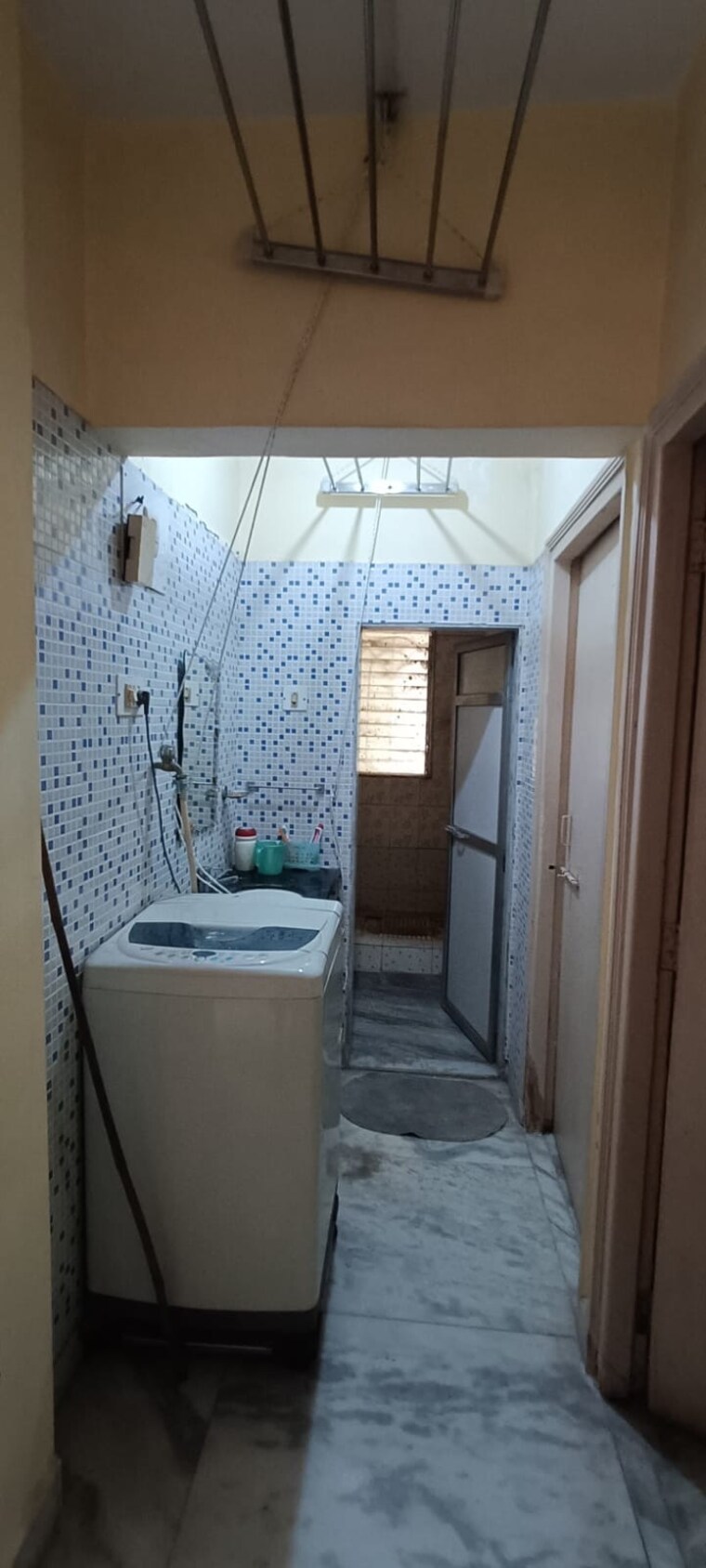 Bathroom, om-yogeshwar 2 Bedroom 658 Sq.Ft. Apartment In Dahisar West Mumbai 9356719