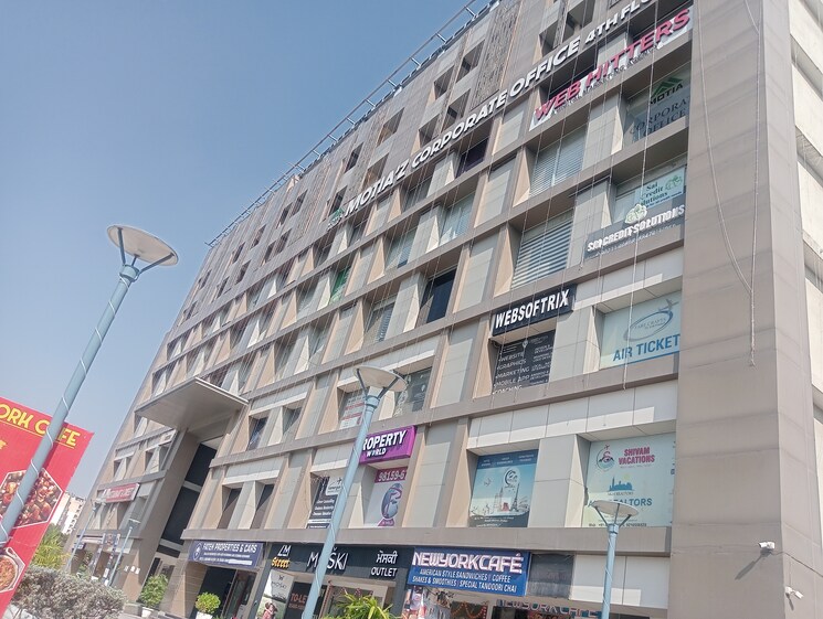 Exterior View, motia-citi-royal-business-park Commercial Shop 200 Sq.Ft. In Ambala Highway Zirakpur 9356749