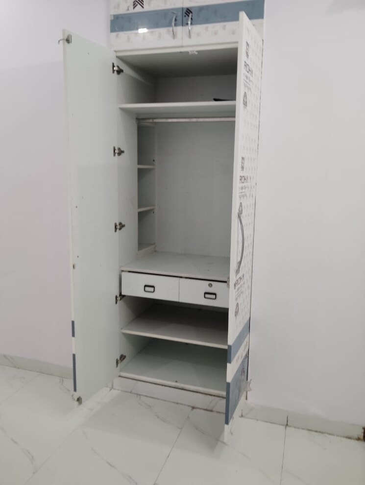 Master Bedroom, gomti nagar 3.5 Bedroom 2500 Sq.Ft. Villa In Gomti Nagar Lucknow 9356737