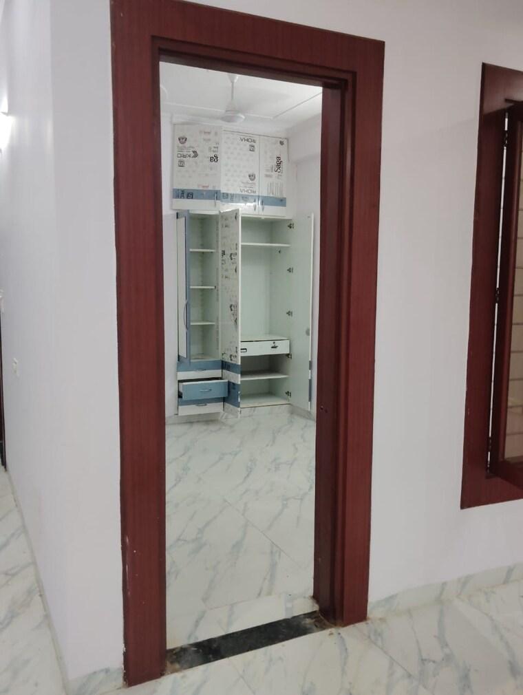 undefined, gomti nagar 3.5 Bedroom 2500 Sq.Ft. Villa In Gomti Nagar Lucknow 9356737