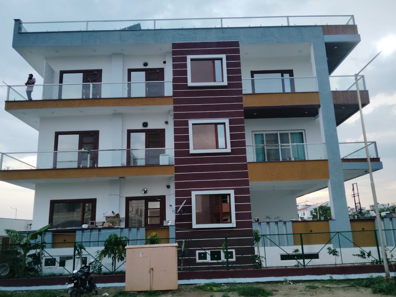 3.5 BHK Villa For Rent in Sushant Golf City