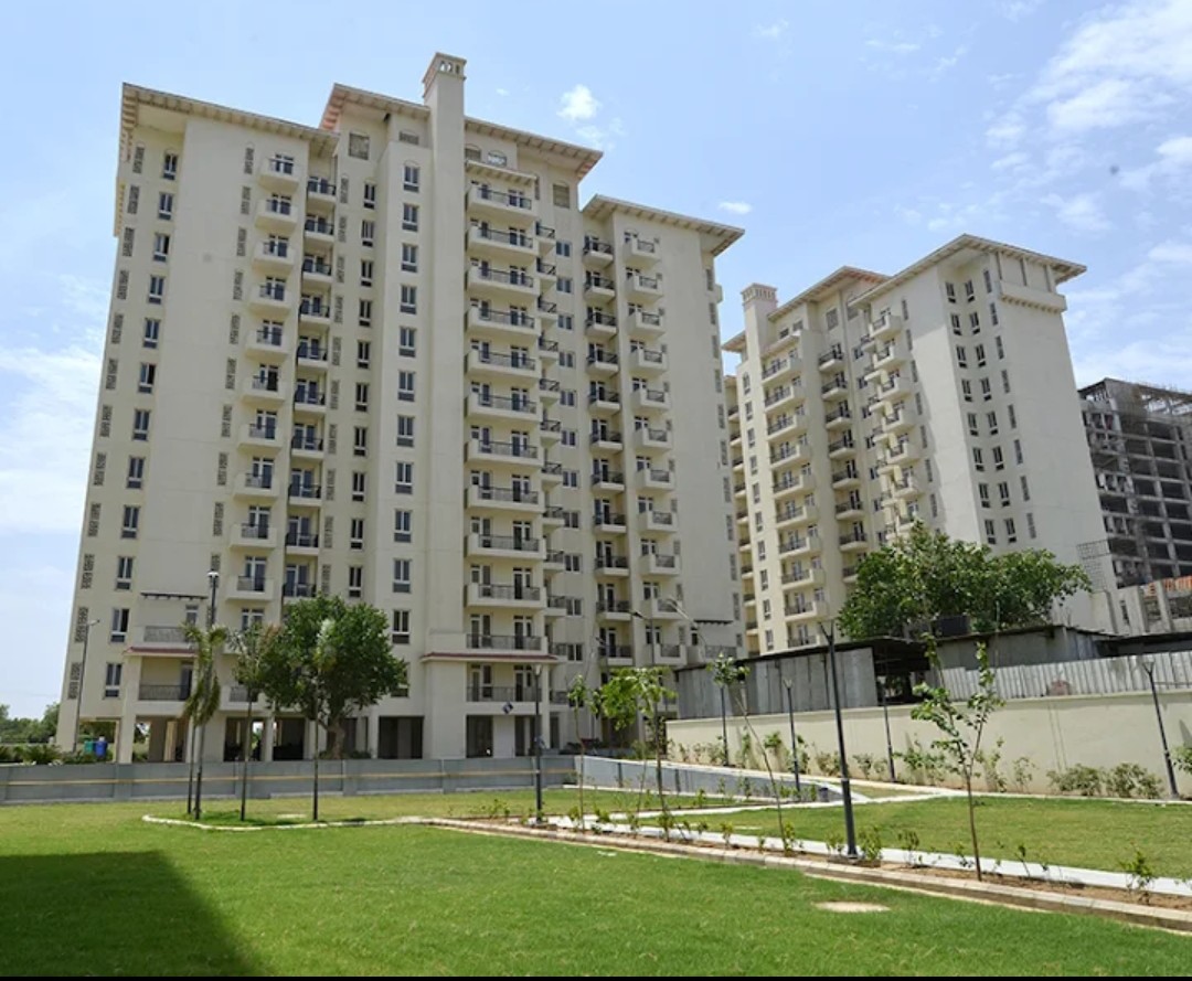 3 BHK 1395 Sq.Ft. Apartment in Emaar Emerald Estate