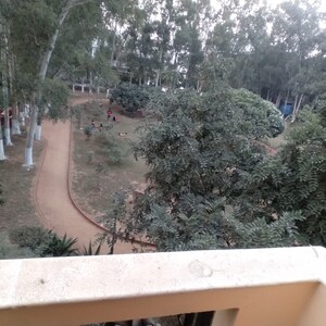 Master Bedroom in 4 BHK Builder Floor at RBC II, Sushant Lok I – for Rent