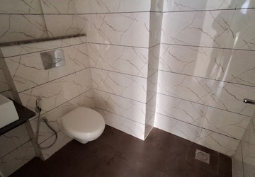 Bathroom in 3 BHK Apartment at Maxxus Elanza, International Airport Road – for Rent