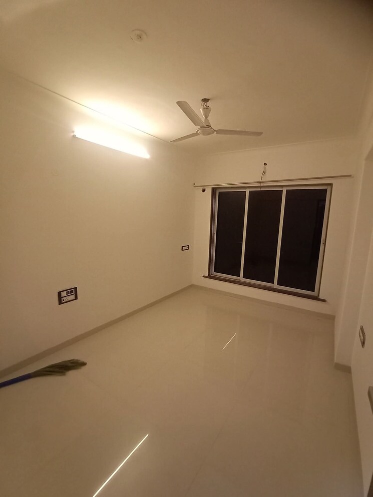 Room, azad-nagar-sangam-chs-andheri 1 Bedroom 550 Sq.Ft. Apartment In Andheri West Mumbai 9356824